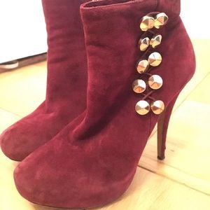 Vince Camuto Booties